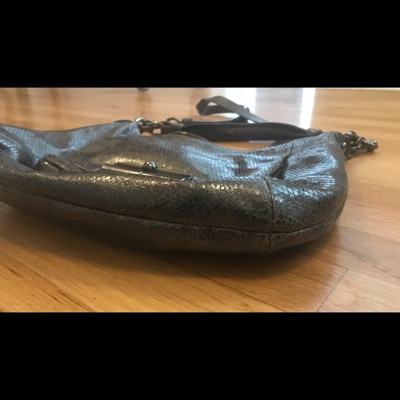 Coach embossed python snake skin shoulder bag. - Picture 10 of 13